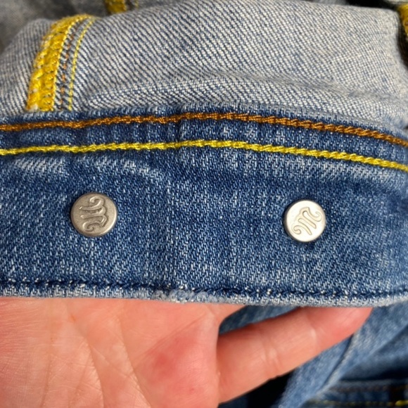 Miss Me Cropped Jean Jacket - Picture 4 of 8